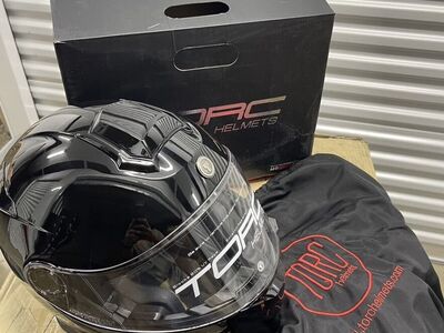 TORC T2805:24 T-28 Large Gloss Black Sport Helmet