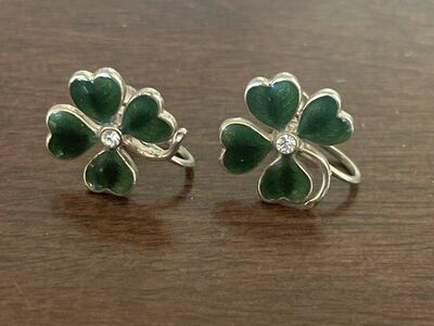 Vintage 4 Leaf Clover Enamel Earrings Screw Backs