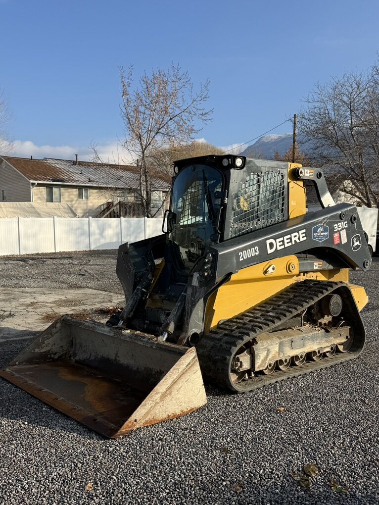 2018 John Deere 331G Skid Steer