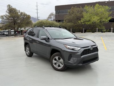2025 Toyota RAV4 LE Plus