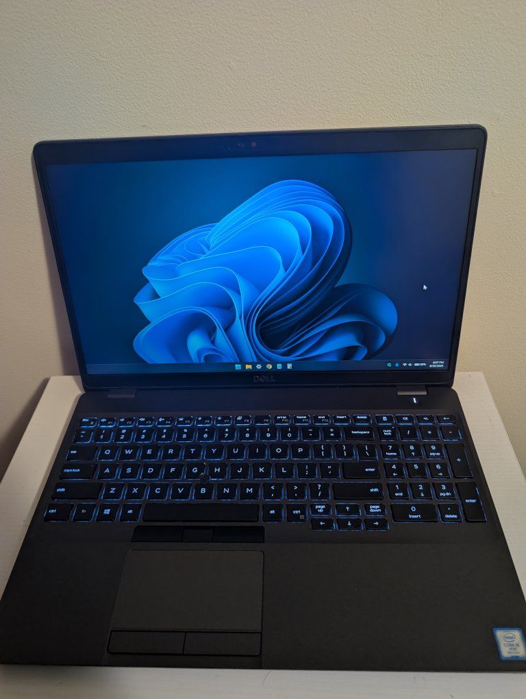 Dell Latitude 5501 Laptop 15.6
