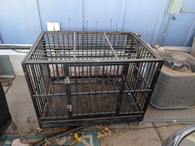 XL dog crate