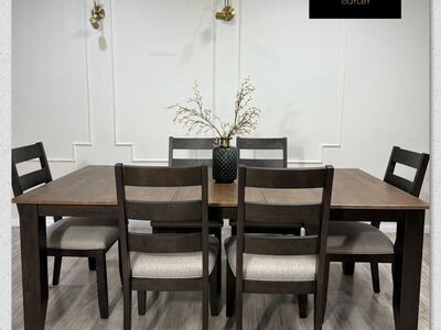 MODERN MIDTOWN DINING SET FREE DELIVERY