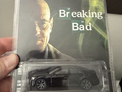 Greenlight Hollywood Breaking Bad 2012 Chrysler 300C SRT8 Die-Cast Car Limited Edition