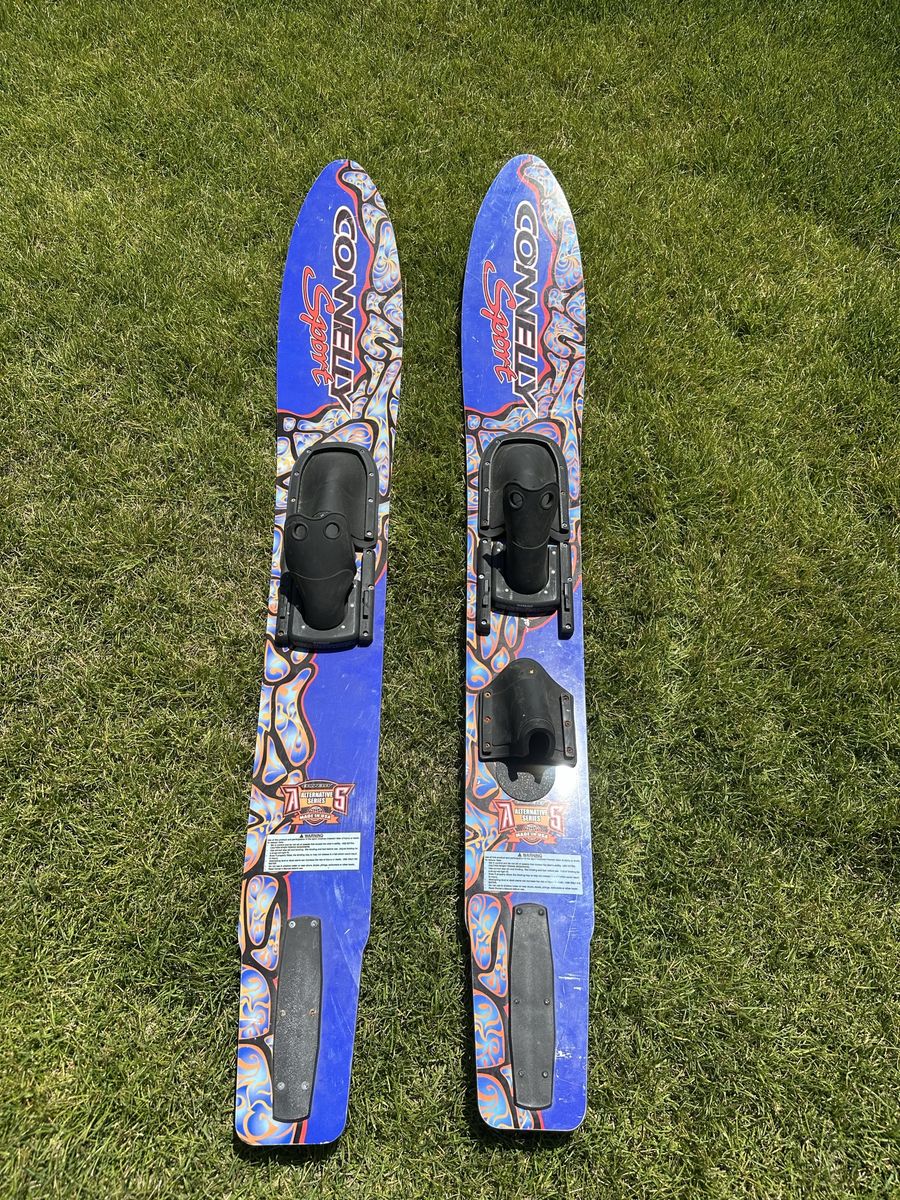 Connelly Concept Water Skis, Blue/Black, Adjustable Bindings, Recreational Pair
