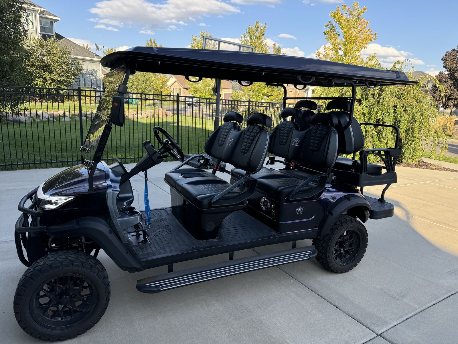 2023 Venom EV G – 6 Passenger Street Legal (LSV) Golf Cart – Premium Build, Like New