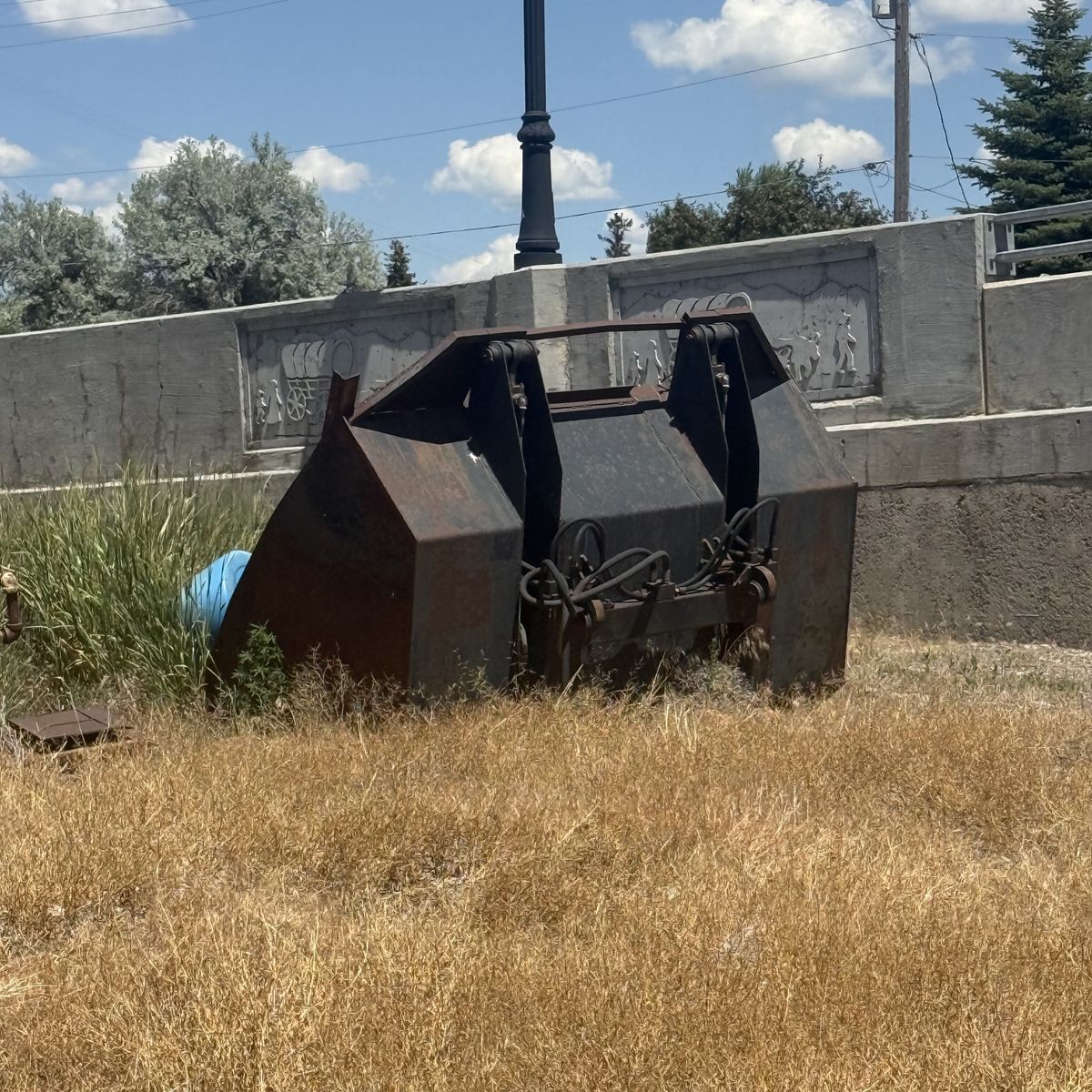 Loader bucket