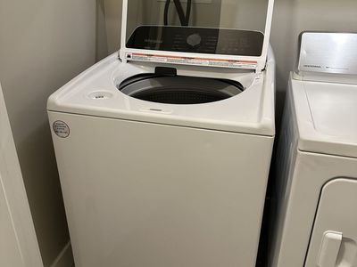 Whirlpool 5.2-5.3 cu ft Top Load Washer