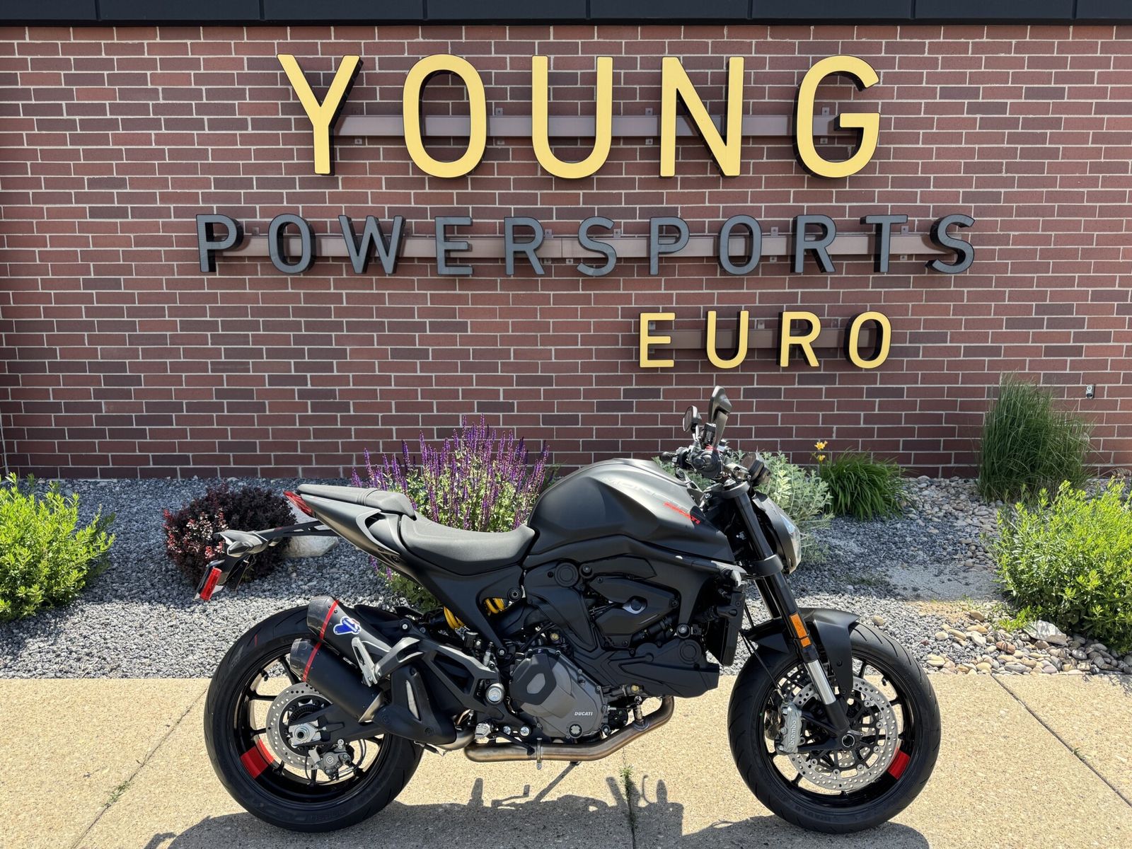 2025 Ducati Monster