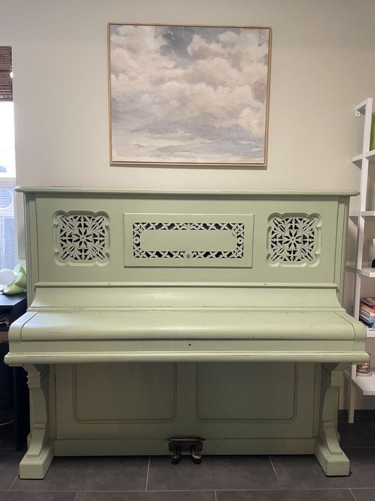 Free Decker Brothers Antique Piano - You Move