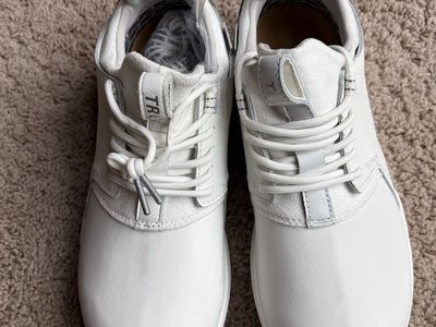 TRUE Linkswear White Golf Shoes size 8 men’s - waterproof