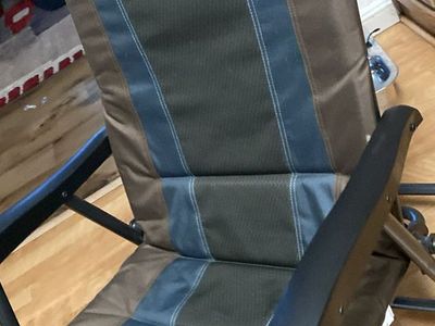 Timber Ridge High Back Folding Camping Chair Outdoor Recliner Brown/Blue