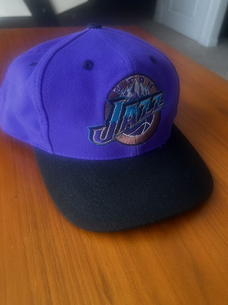Vintage 1997 Utah Jazz Snapback Hat
