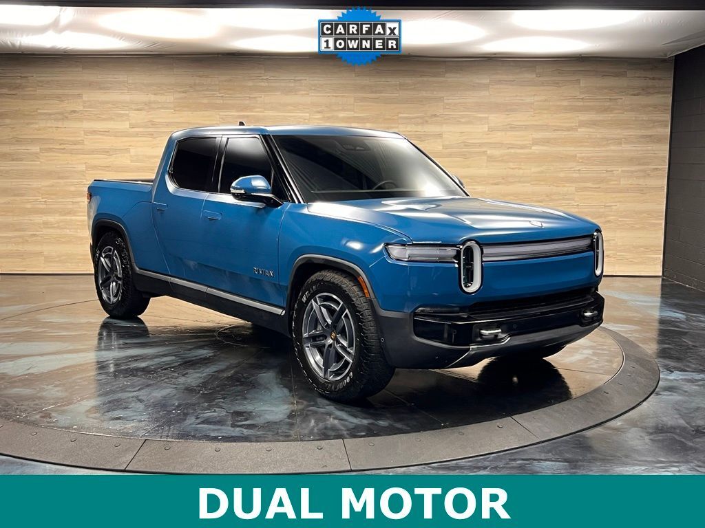 2025 Rivian R1T Adventure