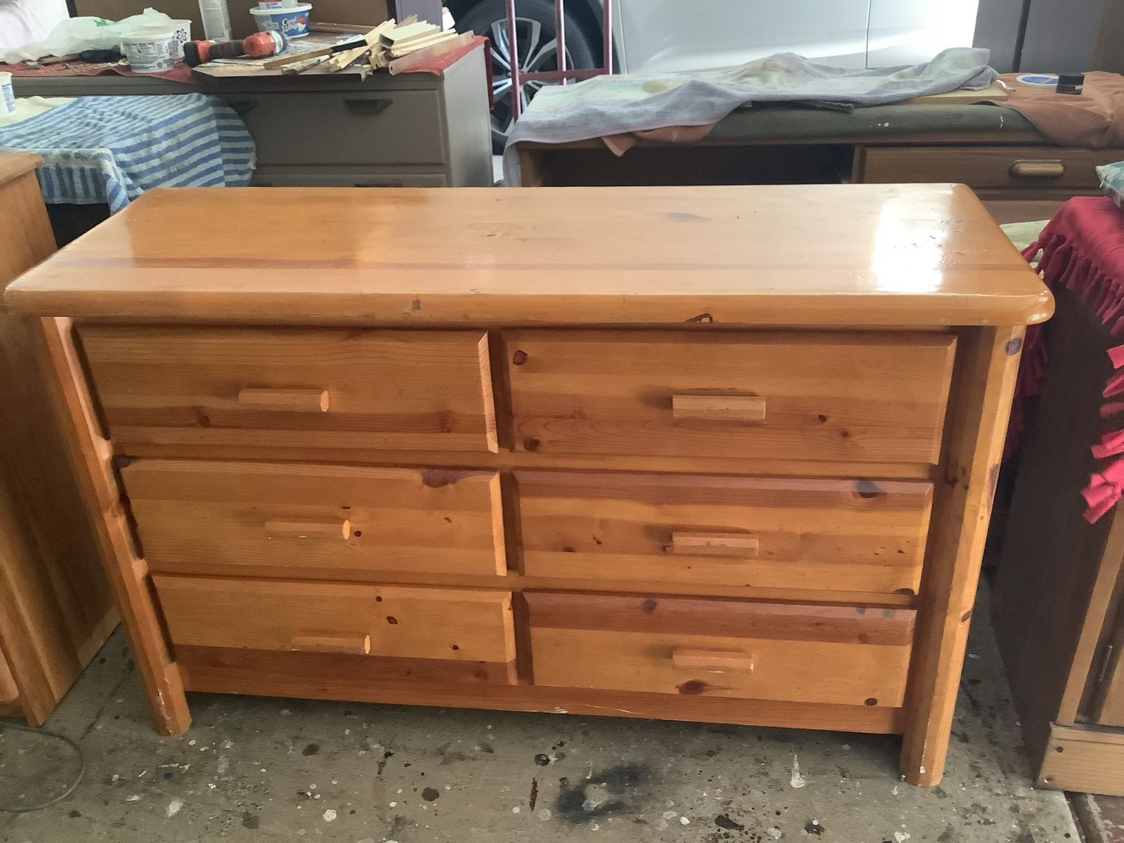 6 Drawer Knotty Pine Dresser