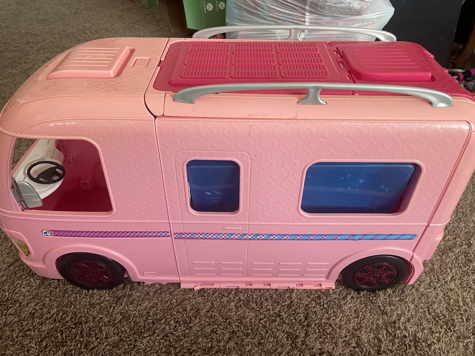 Barbie camper Van