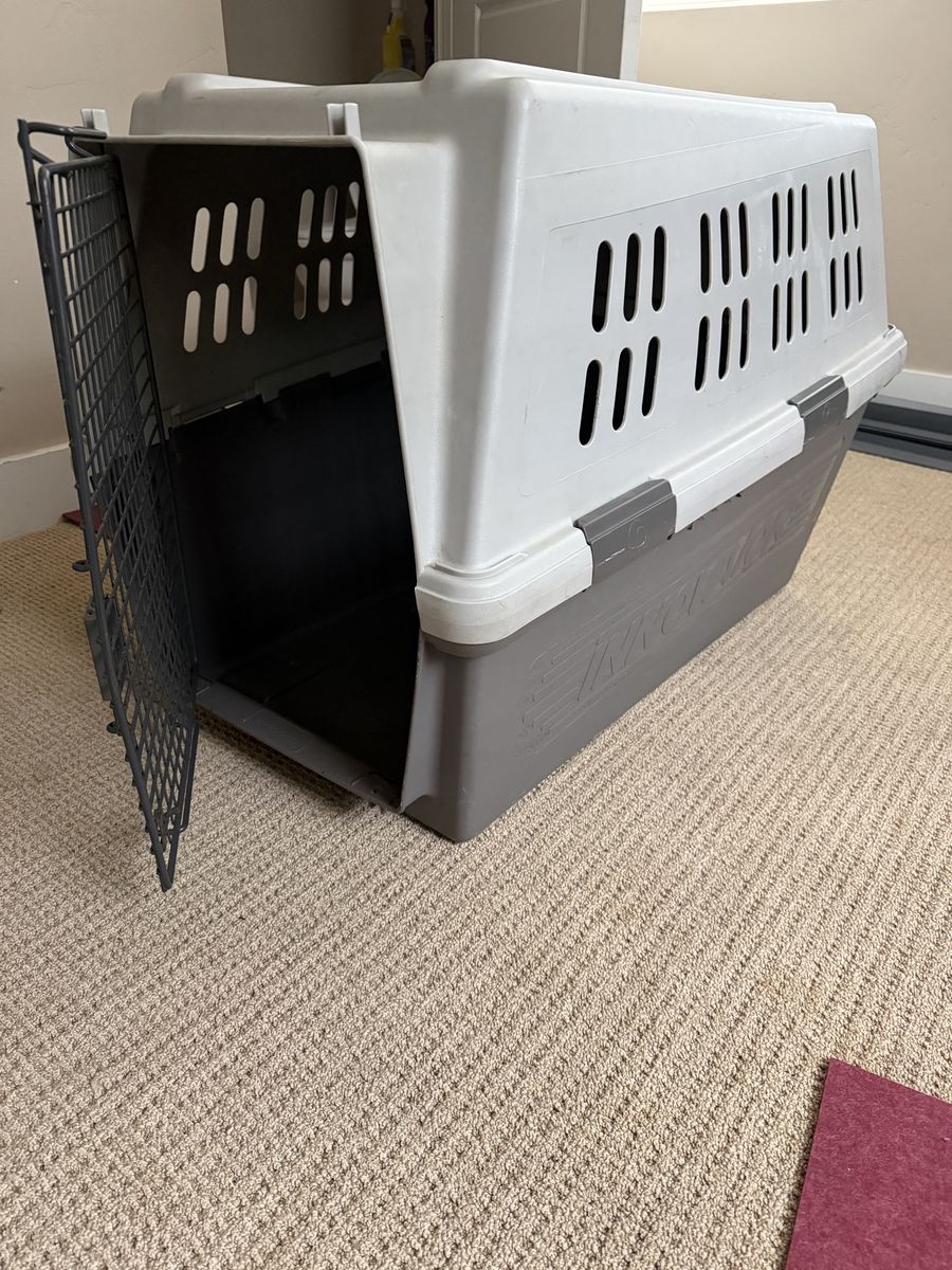 Dog crate XL