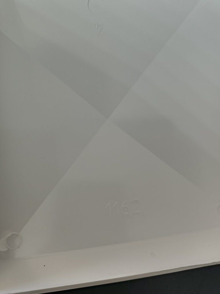 Main image 3