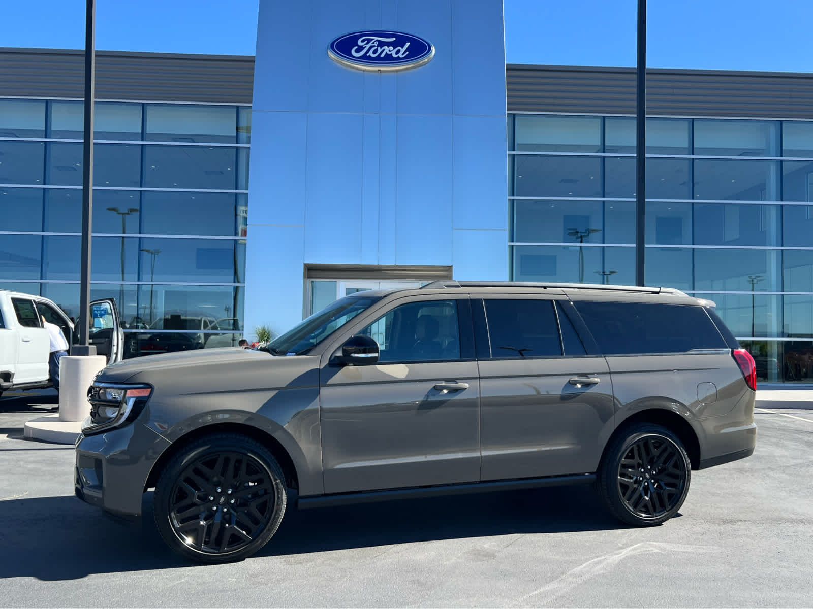 2026 Ford Expedition Max Platinum