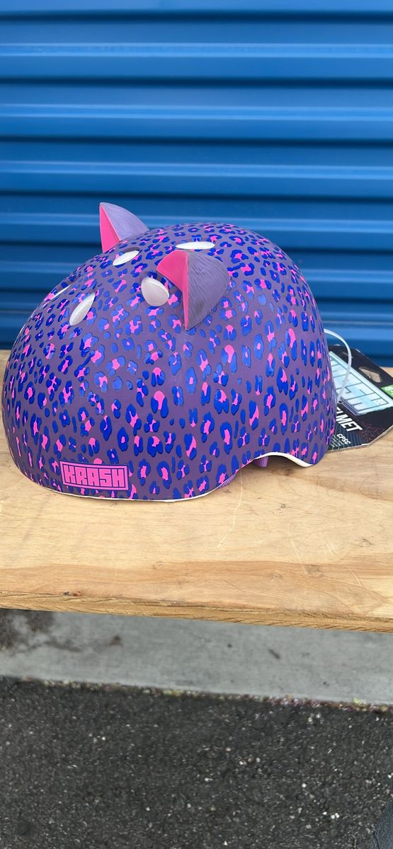 Leopard Kitty Helmet