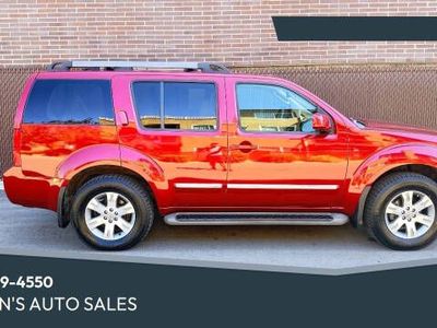 2008 Nissan Pathfinder LE Platinum