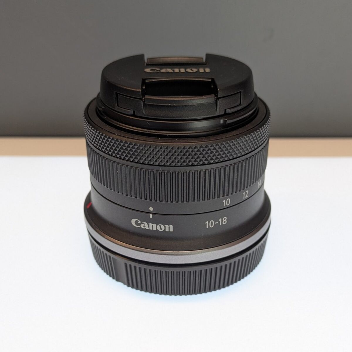 canon rf 10-18mm aps-c lens like new