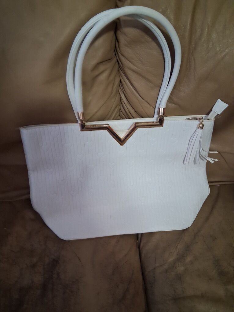 Crossi Bag White $20 OBO