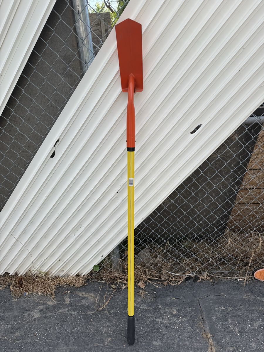 Trenching Shovel   (NEW )