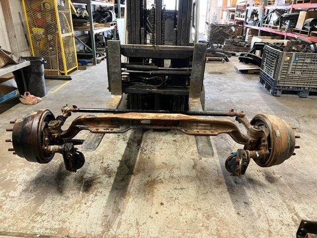 Eaton Front Axle Assembly