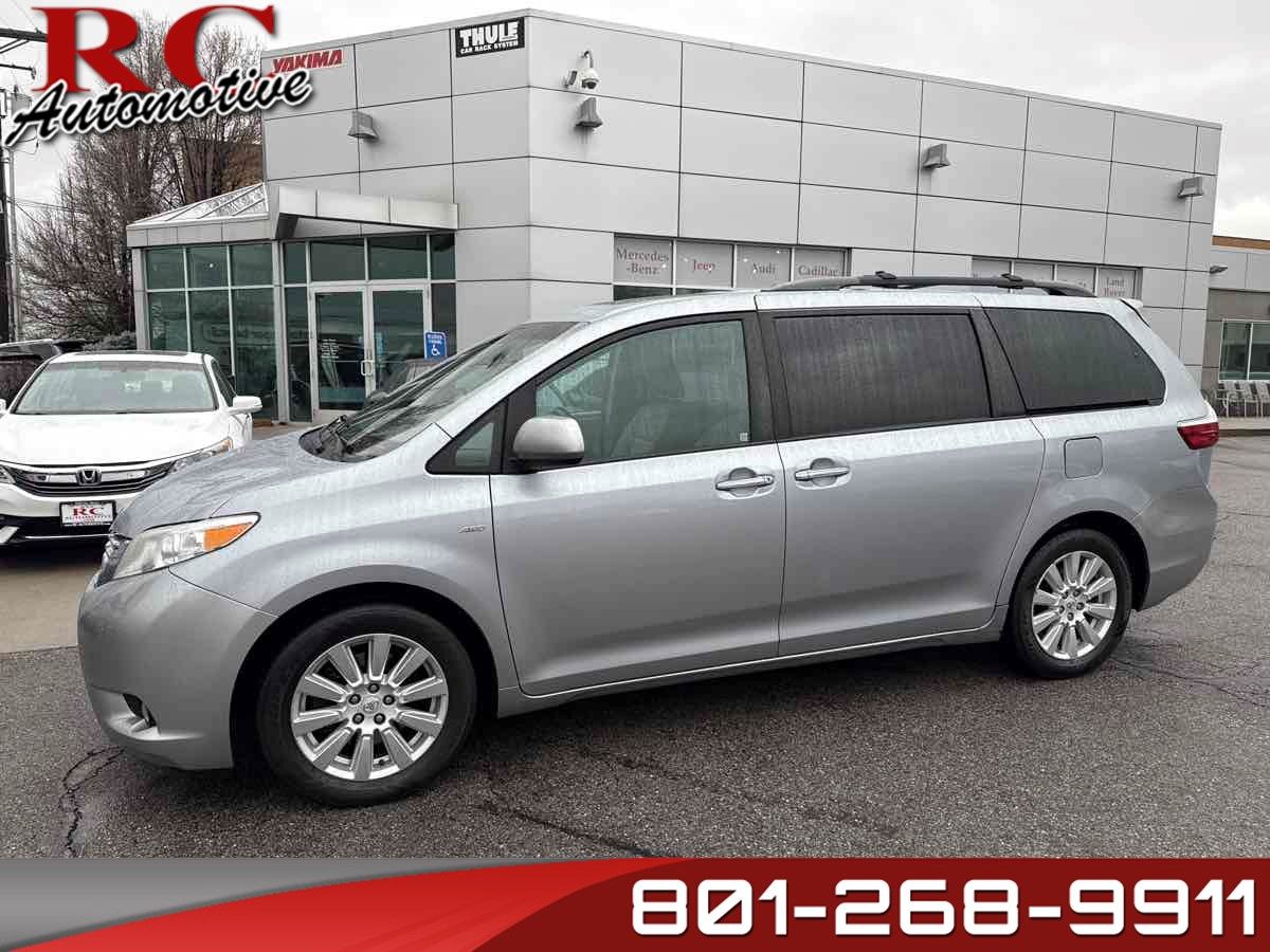 2017 TOYOTA SIENNA XLE Premium 7-Passenger