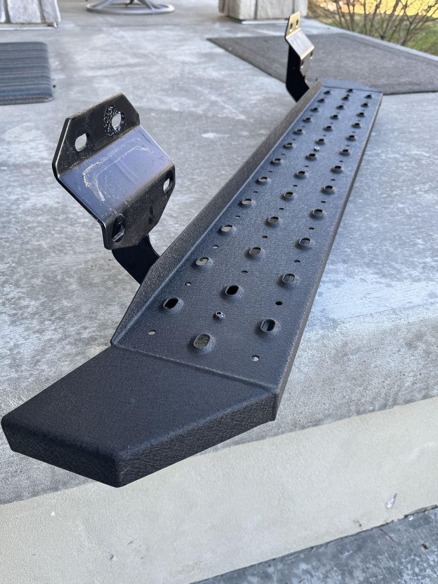 Aries RidgeStep Commercial Running Boards for Single Cab F-150