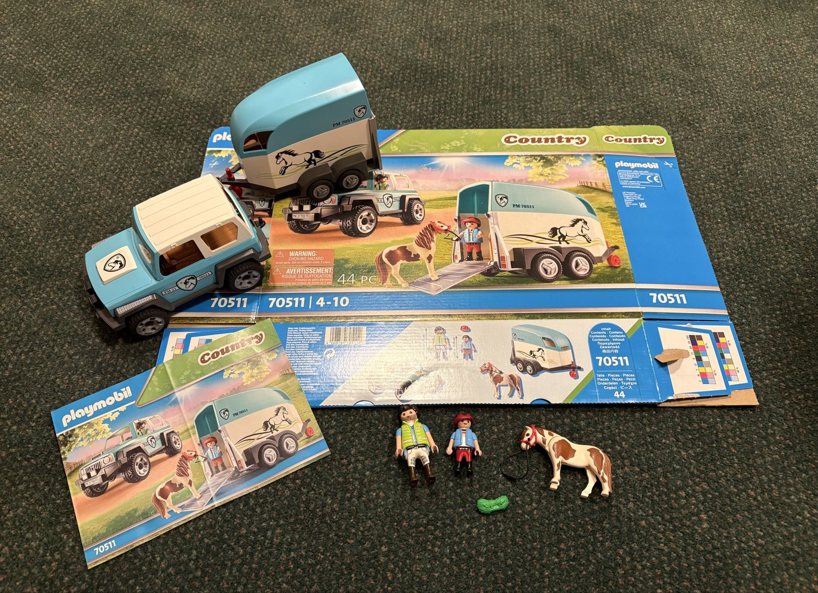 Playmobil 70511 Country Jeep with horse trailer 