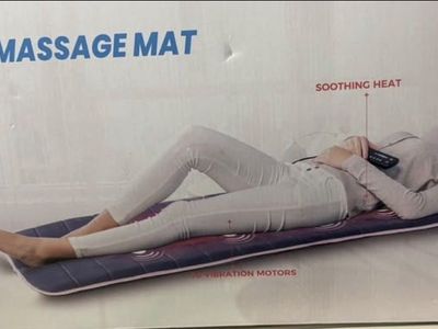 COMFIER CF-3603 10-Motor Massage Mat with Soothing Heat & Vibration - New