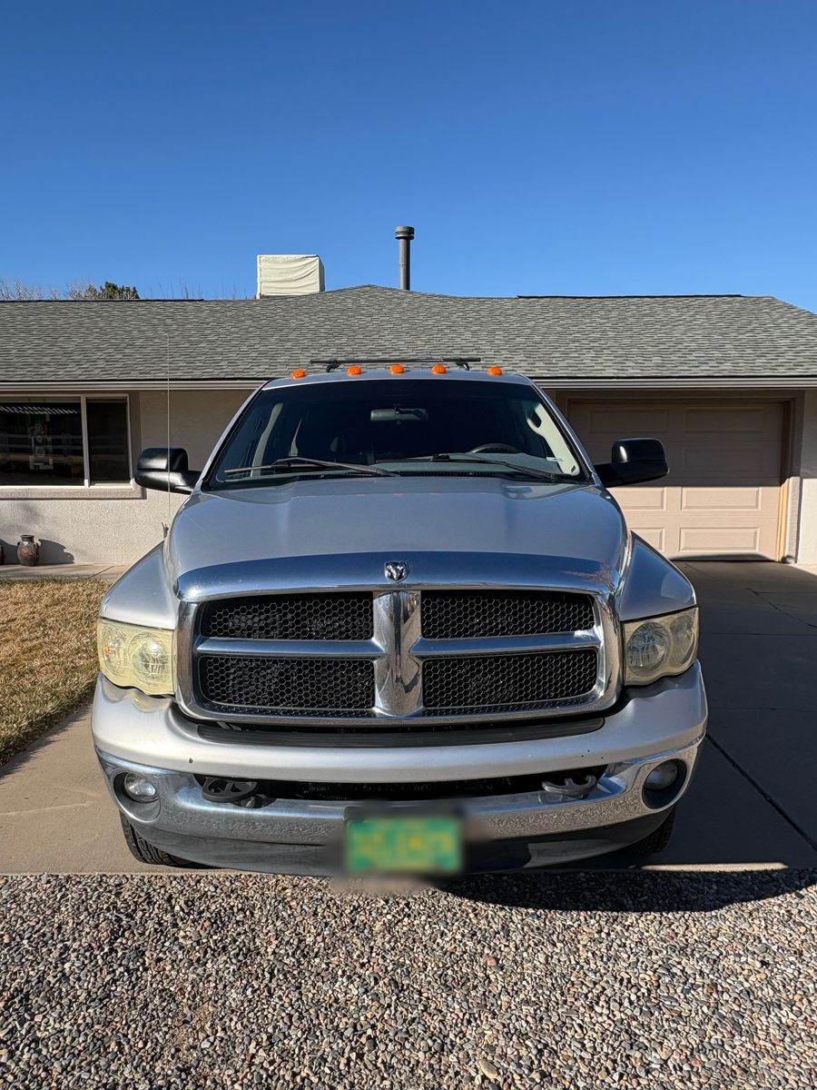 2004 Dodge Ram 3500 SLT
