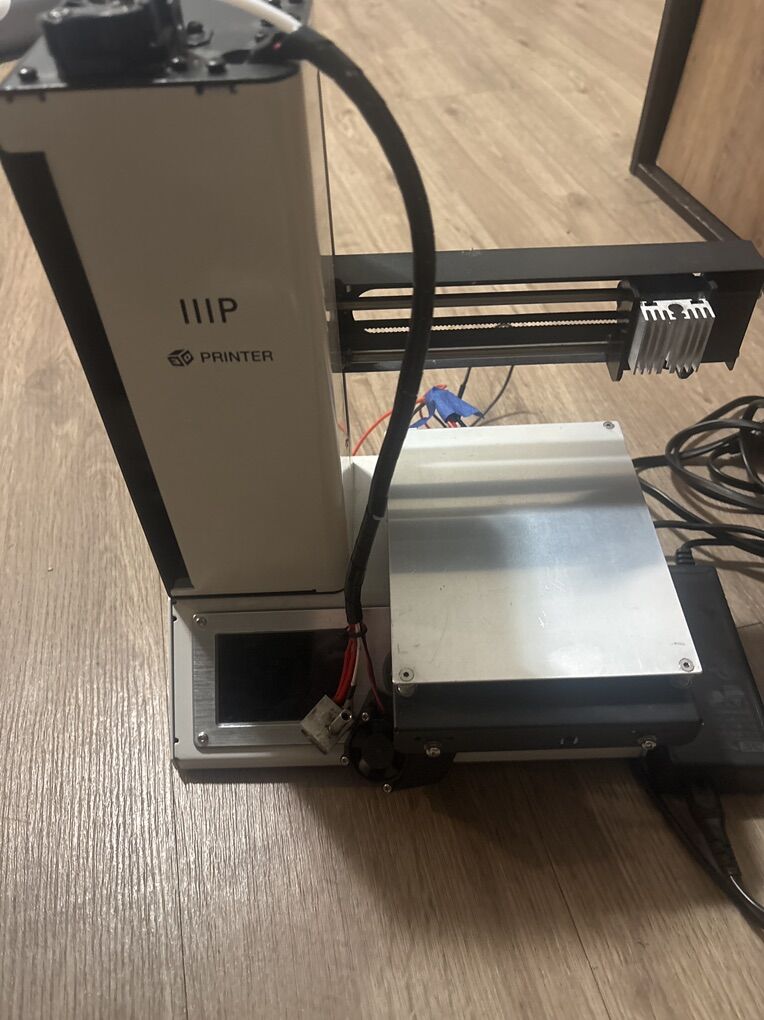 Broken 3D Printer For Parts