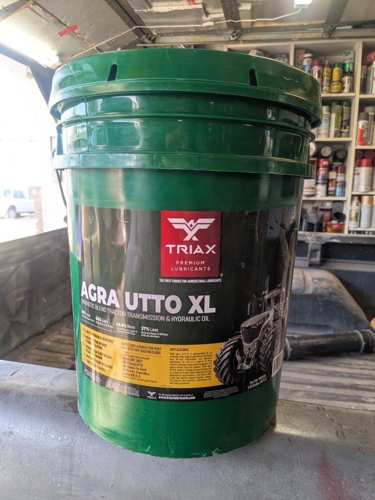Kubota John Deere hydraulic transmission oil 5 gal