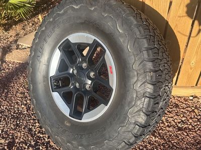 BF Goodrich KO 2 tires