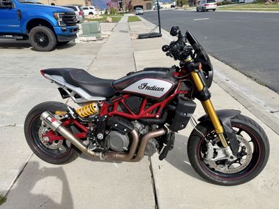 2022 Indian FTR Carbon 1200