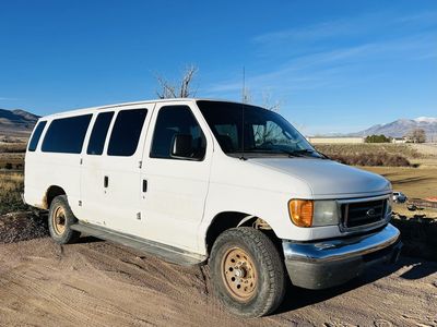 2007 Ford E-350 and Econoline 350 XLT