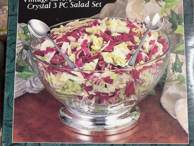 Vintage International Silver Company Crystal Salad Bowl Set – Silverplate Utensils