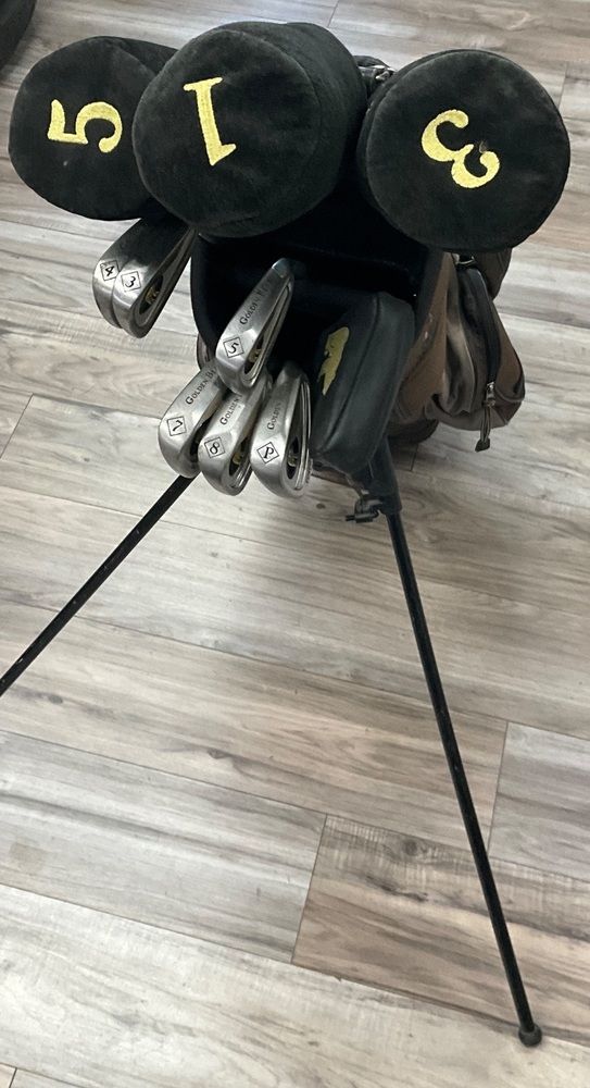 GOLDEN BEAR POWER CURVE GOLF CLUB SET