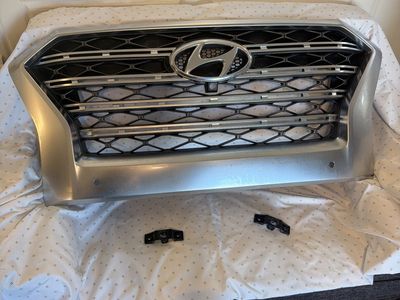 2021 Hyundai Palisade front Upper Grill Oem