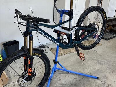 2022 Orbea Rallon team build size large