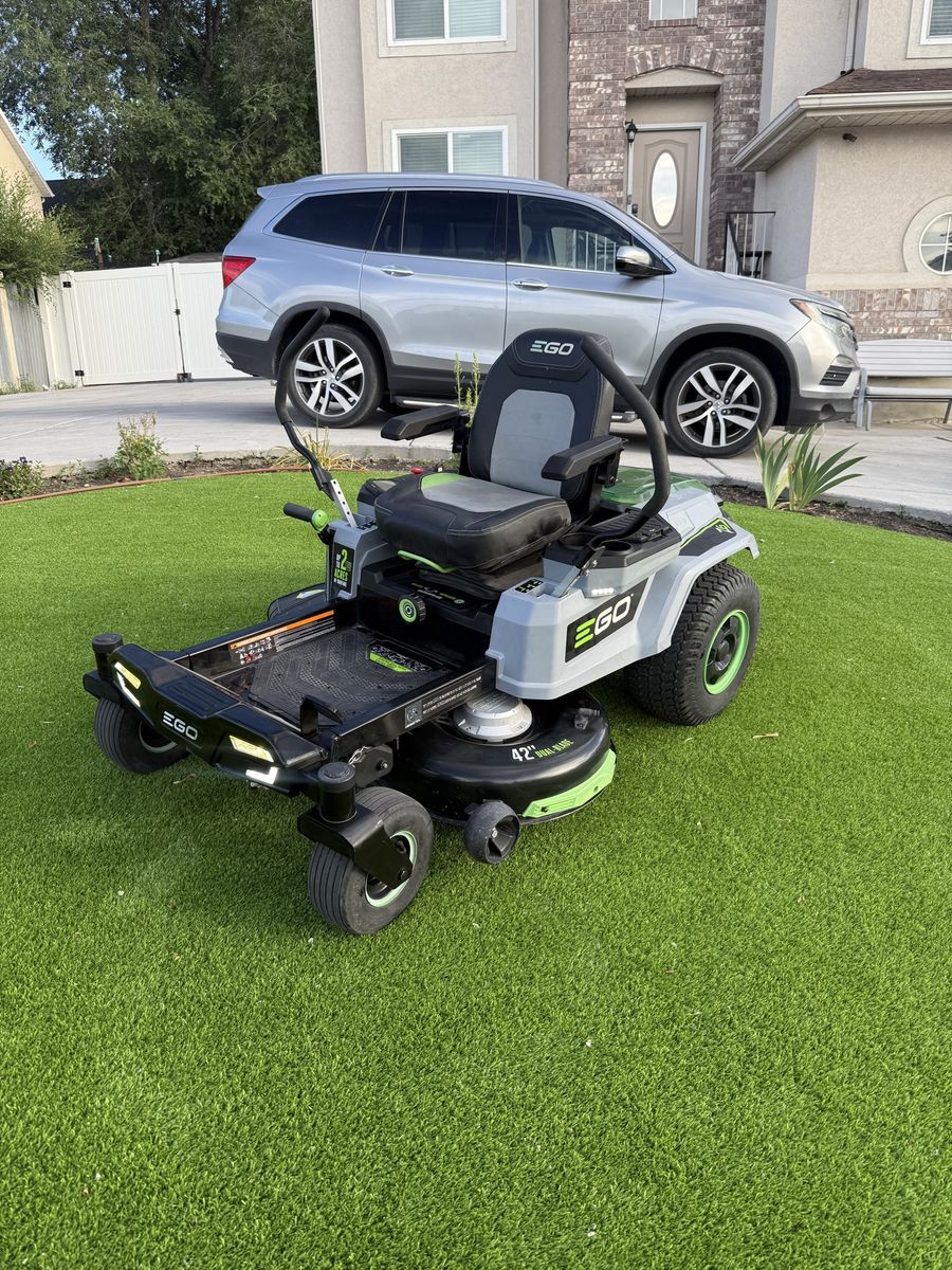 EGO Z6 Zero Turn Mower 42" Deck Electric Riding Mower