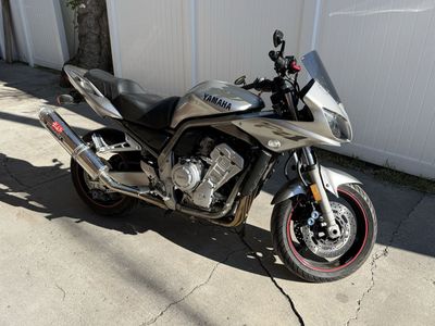 2002 Yamaha FZ1