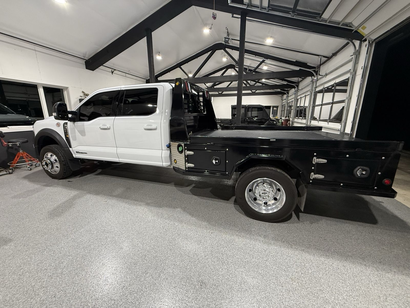2025 Ford F-550 Super Duty 
