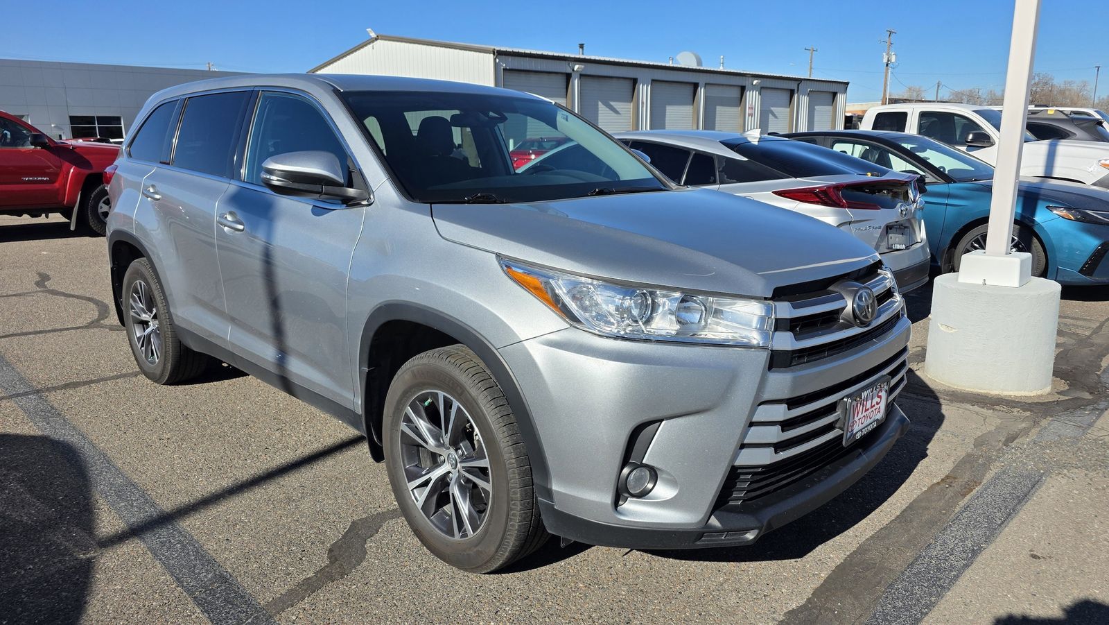 2019 TOYOTA HIGHLANDER LE Plus