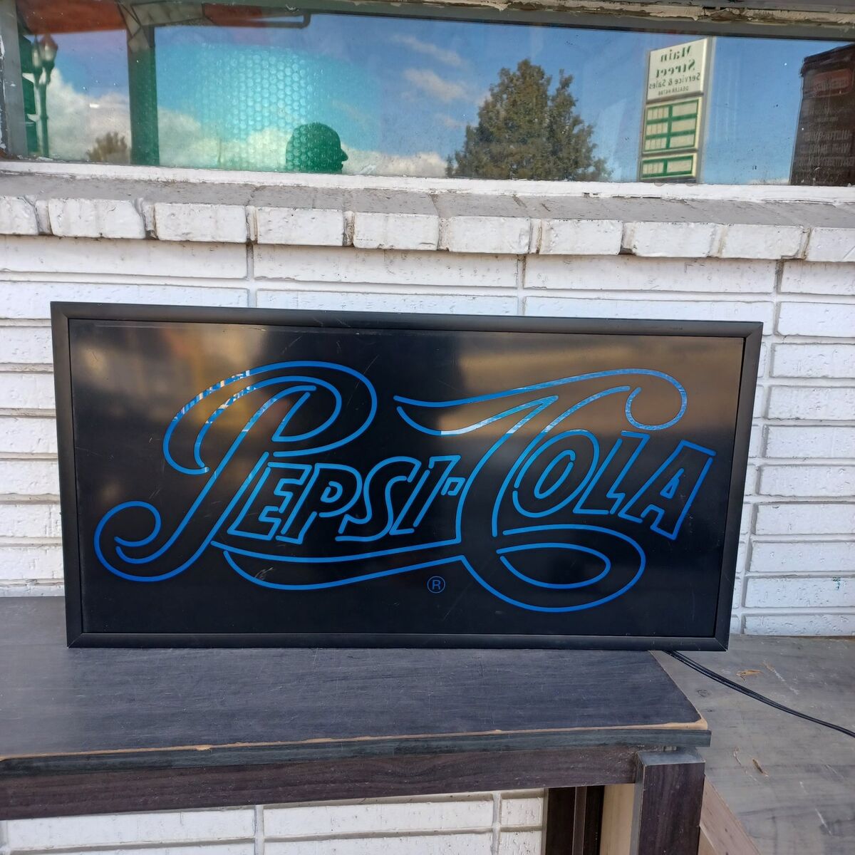 Vintage Pepsi-Cola Fluorescent sign