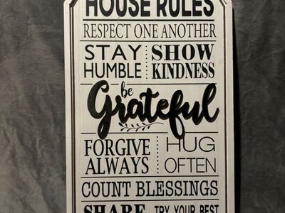 Decrotive Wood Wall Hanging