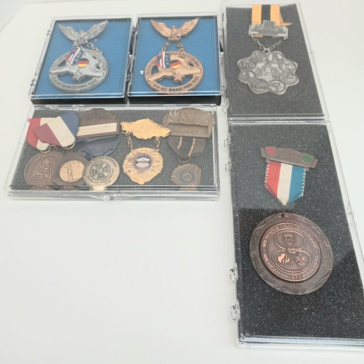 VINTAGE MEDALS GERMANY & UNITED STATES